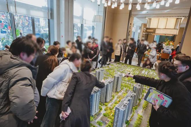 茂晓棠售楼处发布金茂晓棠启幕理想生活！冰球突破豪华版手机版南京热搜楼盘｜金(图4)